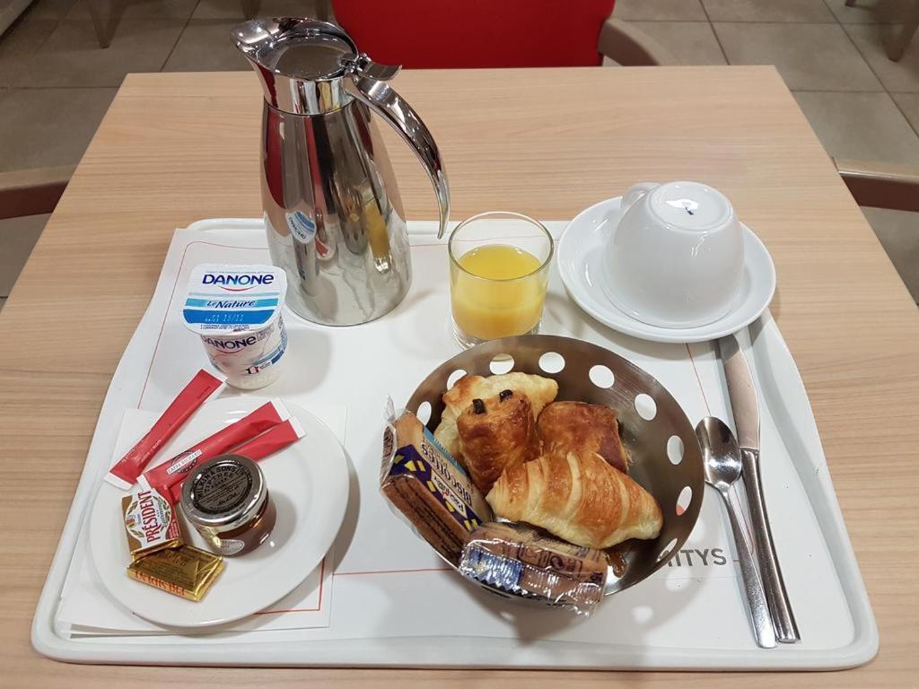 Domitys Le Ruban D'Azur Aparthotel Sete Bagian luar foto